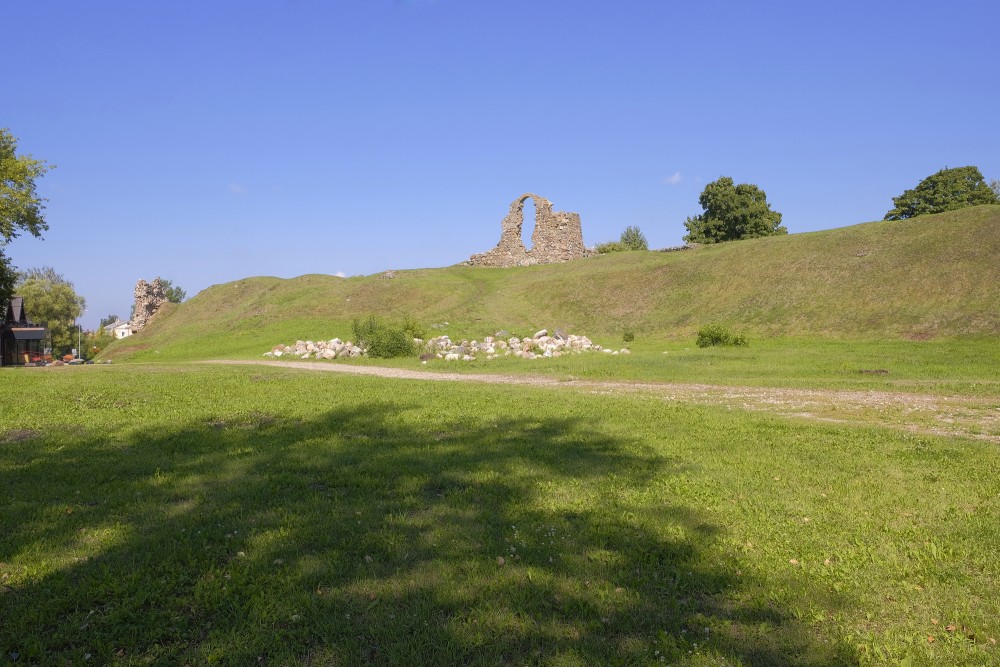 R zekne Castle Ruins Gotobaltic