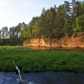 Pietraga Sarkanās klintis Pietraga Sarkanās klintis