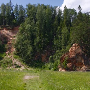 Skats uz Zvārtes iezi Skats uz Zvārtes iezi