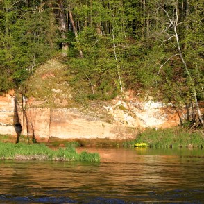 Pietraga Sarkanās klintis Pietraga Sarkanās klintis