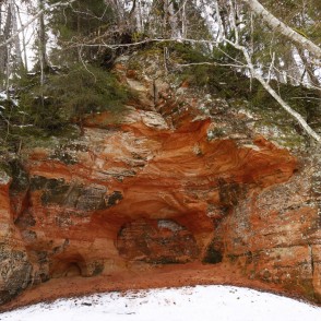 Sarkanās (Red) Cliffs Sarkanās (Red) Cliffs