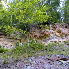 Īļaku iezis, Amatas ģeotaka Īļaku iezis, Amatas ģeotaka