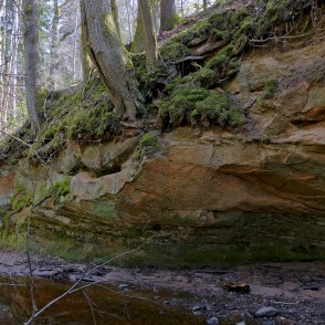 Lorumupes smilšakmens atsegumi Lorumupes smilšakmens atsegumi