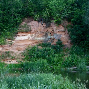 Bezdelīgu klintis Bezdelīgu klintis