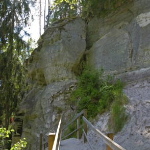 Sietiņiezis – balto smilšakmeņu atsegums Sietiņiezis – balto smilšakmeņu atsegums