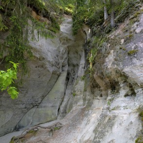 Sietiņiezis – balto smilšakmeņu atsegums Sietiņiezis – balto smilšakmeņu atsegums