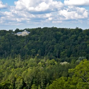 Gaujas senieleja un skats uz Krimuldas pili Gaujas senieleja un skats uz Krimuldas pili