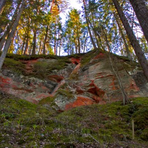 Ērģeļu klintis, Pieškaļu vai Pieškalnu iezis Ērģeļu klintis, Pieškaļu vai Pieškalnu iezis
