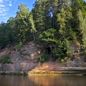 Velnalas klintis Velnalas klintis