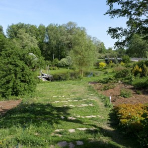 Ceļš uz pirtiņu no Bruknas muižas Ceļš uz pirtiņu no Bruknas muižas