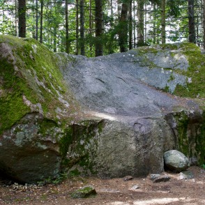 Grīžu Velna beņķis, Ventspils novads Grīžu Velna beņķis, Ventspils novads