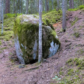 Dzelzāmura dižakmens Dzelzāmura dižakmens