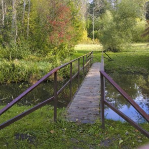 Tilts pār Auces upi Bēnē Tilts pār Auces upi Bēnē