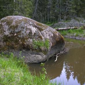 Spuņņu dižakmens Spuņņu dižakmens