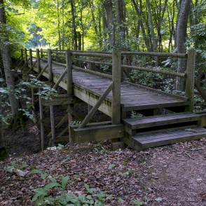 Tiltiņš Tilderu dabas takā Tiltiņš Tilderu dabas takā