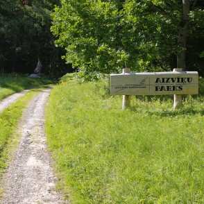 Aizvīķu parks Aizvīķu parks