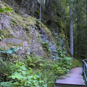 Sarkanās (Red) Cliffs Nature Trail Sarkanās (Red) Cliffs Nature Trail