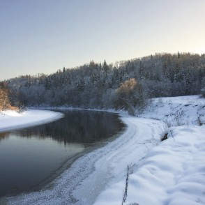 Gauja ziemā pie Siguldas Gauja ziemā pie Siguldas