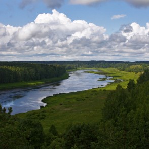 Skats uz Daugavu no Vasargelišķu skatu torņa Skats uz Daugavu no Vasargelišķu skatu torņa