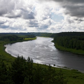 Skats uz Daugavu no Vasargelišķu skatu torņa Skats uz Daugavu no Vasargelišķu skatu torņa