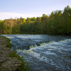 Abavas rumba pavasarī Abavas rumba pavasarī