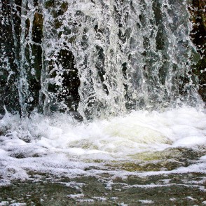 Ūdenskrituma tuvplāns Ūdenskrituma tuvplāns