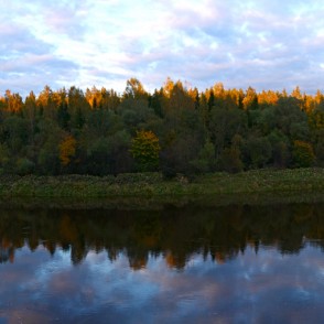 Gaujas rudens panorāma pie Siguldas Gaujas rudens panorāma pie Siguldas