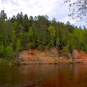 Velnalas klintis Siguldā Velnalas klintis Siguldā