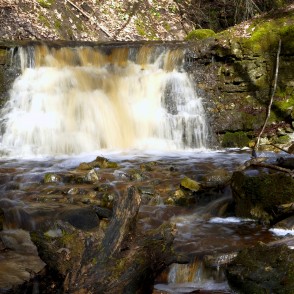 Virsaišu ūdenskritums pavasarī Virsaišu ūdenskritums pavasarī