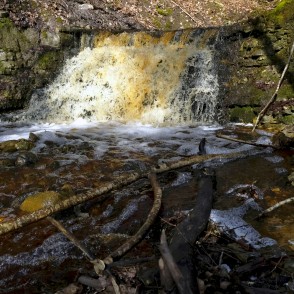 Virsaišu ūdenskritums pavasarī Virsaišu ūdenskritums pavasarī