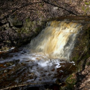 Virsaišu ūdenskritums pavasarī Virsaišu ūdenskritums pavasarī