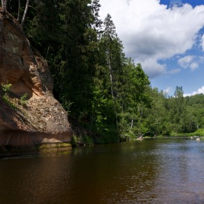 Amata un Zvārtes iezis Amata un Zvārtes iezis