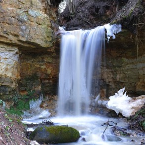 Omiķu gravas ūdenskritums Omiķu gravas ūdenskritums