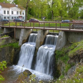 Alekšupītes ūdenskritums Alekšupītes ūdenskritums