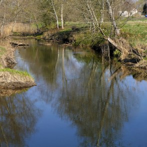 Tērvetes upe pavasarī Tērvetes upe pavasarī