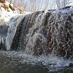 Grūbas (Ieriķupītes) pirmais ūdenskritums Grūbas (Ieriķupītes) pirmais ūdenskritums