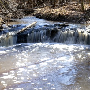 Jaunvilku ūdenskritums (Pilsupes ūdenskritums) Jaunvilku ūdenskritums (Pilsupes ūdenskritums)