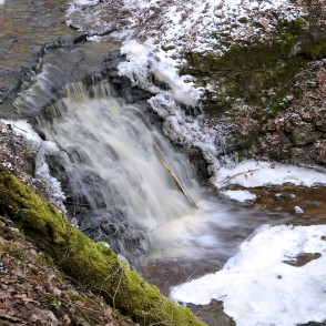 Virsaišu ūdenskritums pavasarī Virsaišu ūdenskritums pavasarī