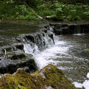Valgales (Sudmaļu) augšējais ūdenskritums Valgales (Sudmaļu) augšējais ūdenskritums