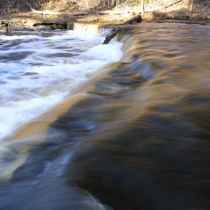 Riežupes ūdenskritums pavasarī Riežupes ūdenskritums pavasarī
