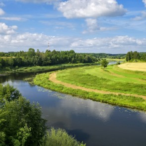 Skats uz Ventas lokiem no Melnās kolkas Skats uz Ventas lokiem no Melnās kolkas