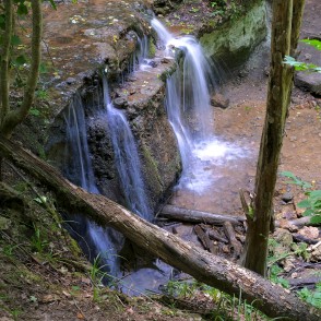 Daudas ūdenskritums skatā no augšas Daudas ūdenskritums skatā no augšas