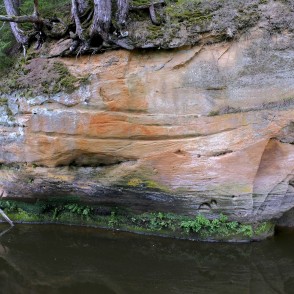 Lūrmaņu klintis Lūrmaņu klintis