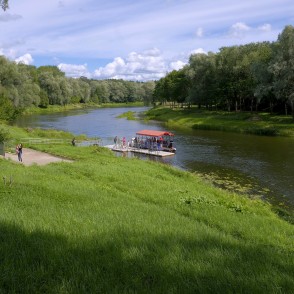 Gauja near Valmiera, River Gauja Tram Gauja near Valmiera, River Gauja Tram