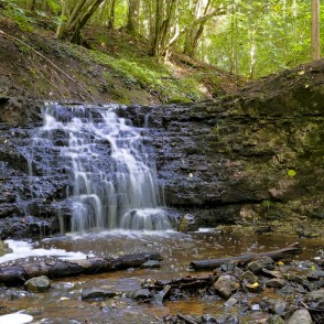Virsaišu ūdenskritums rudenī Virsaišu ūdenskritums rudenī