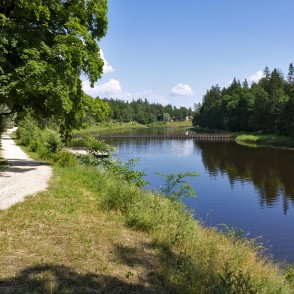 Pontonu laipa pār Ogres upi Pontonu laipa pār Ogres upi