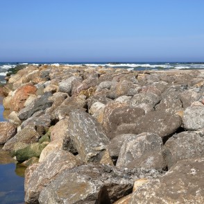 Papes kanāla mols Papes kanāla mols