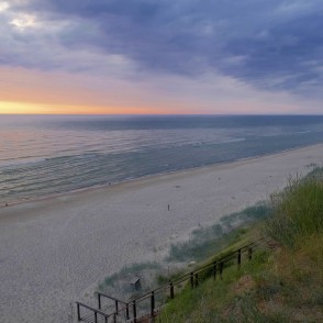 Jūrkalnes stāvkrasts saulrietā Jūrkalnes stāvkrasts saulrietā