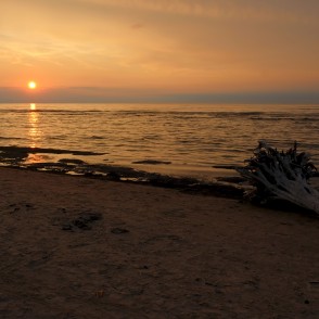 Saulriets Kolkasragā Saulriets Kolkasragā