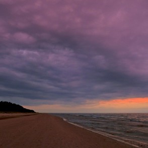 Vakara jūras ainava Kolkasragā Vakara jūras ainava Kolkasragā